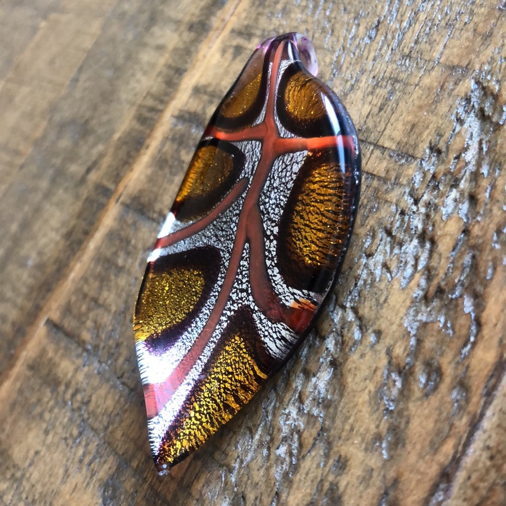Leaf shaped glass pendant